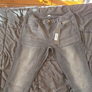 Legend Of LONDON men's Spray On Skinny Jeans. Brand New!